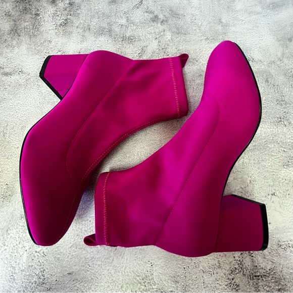 New Topshop Hot Pink Stretch Ankle Block Heel Booties - Picture 5 of 15